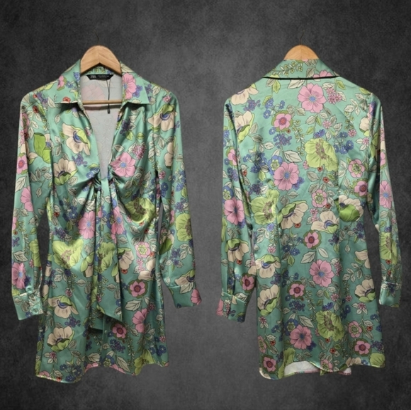 Zara Green Floral Buttondown Sheath Dress with Sweetheart Neckline - Picture 2 of 9